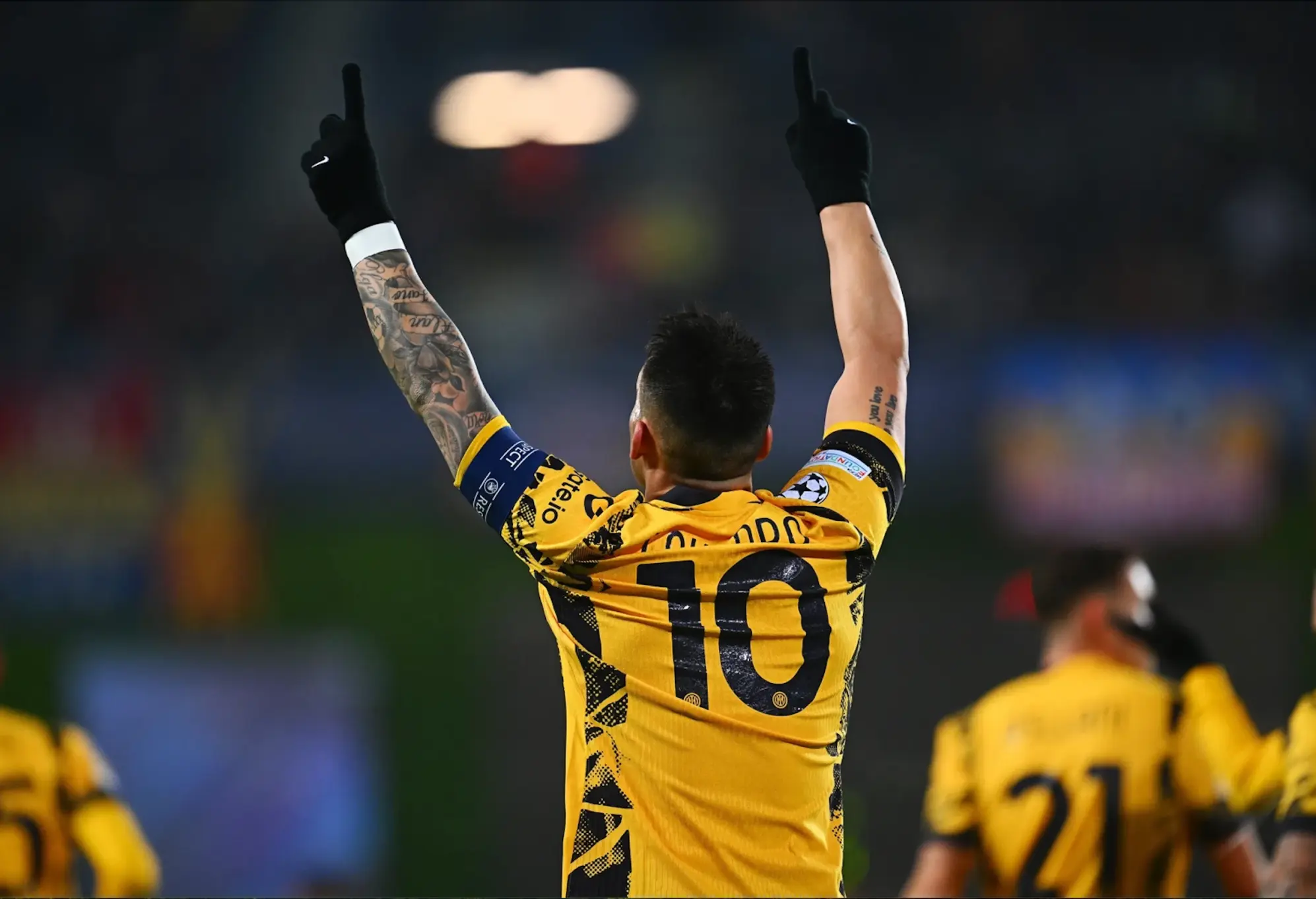 Đường chuyền dài chính xác